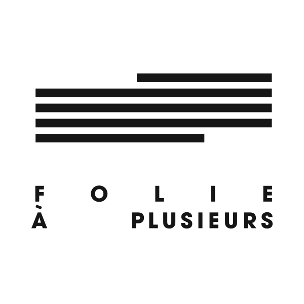 FOLIE À PLUSIEURS